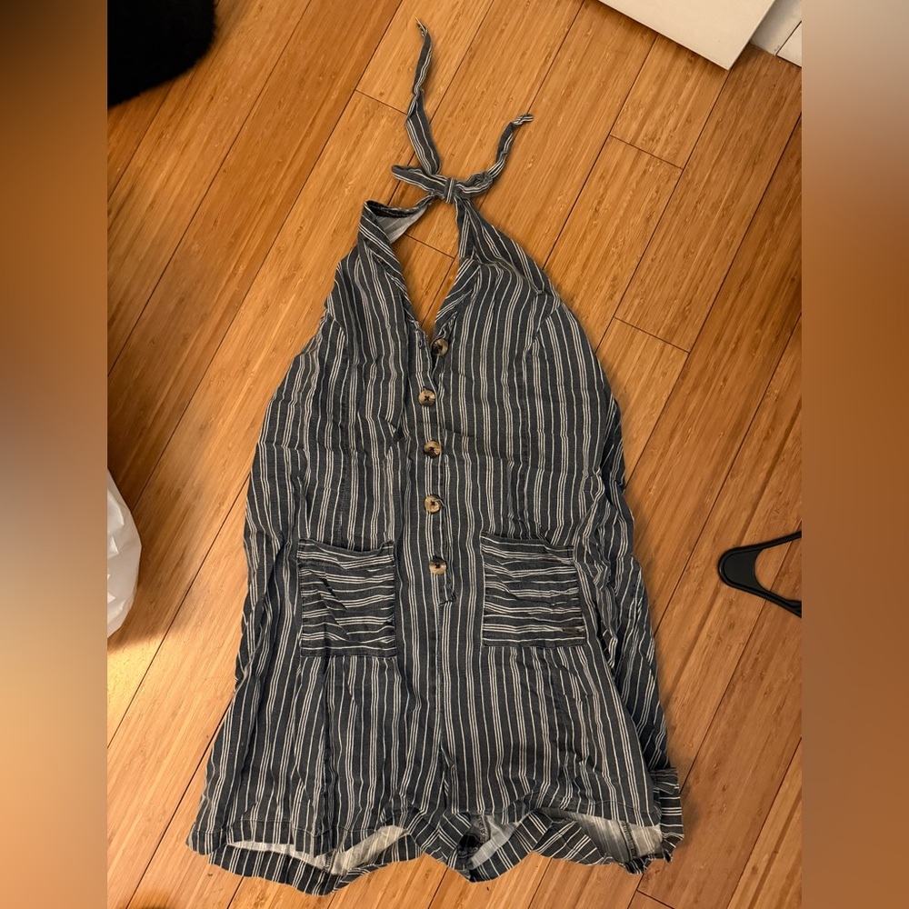 O'Neill Blue and White Striped Garment